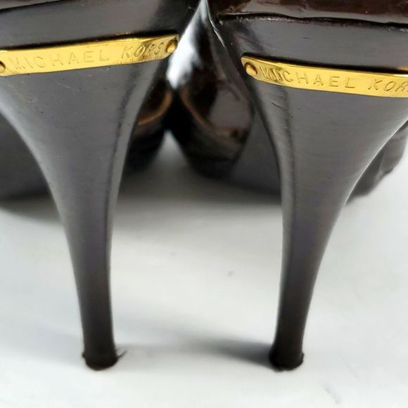 Chocolate Brown Heels by Michael Kors Size 10M. S804 - Picture 5 of 7